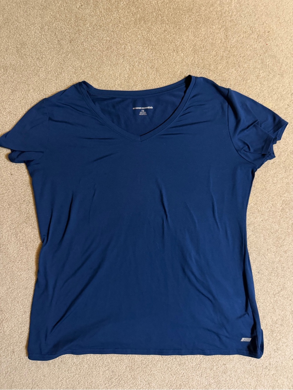Amazon Essentials Women's V-Neck Tee - Navy Blue